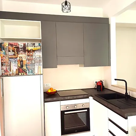 Lägenhet 49 - Da Frank Giardini Naxos